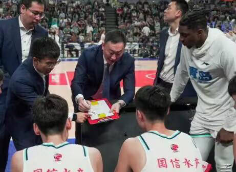开云体育官网入口网页版-裁判风波！瓦伦西亚主场输球遭遇质疑